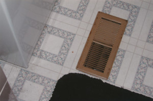Exhibit-185-Blood-Spot-In-Avery-Bathroom-1024x674